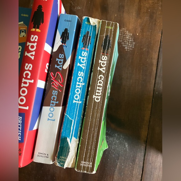 Stuart Gibbs Space and Spy bundle of Seven Books! New to Good Condition - Picture 6 of 6